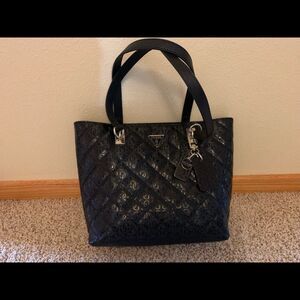 GUESS Black Quilted Logo Tote Bag NWOT Monogram Patent Shoulder Bag